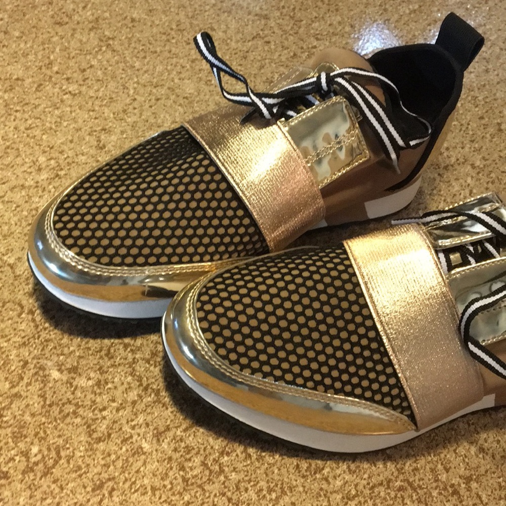 Steve Madden Sneakers